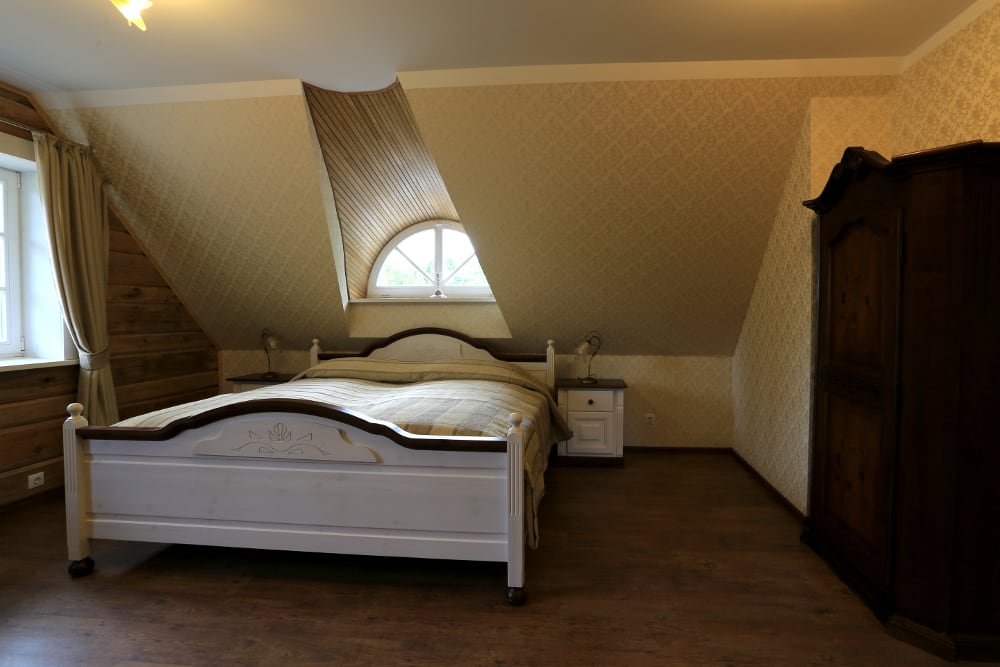 Stork room